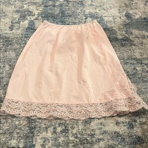 Vintage Elegant Pink Lace Trim Slip